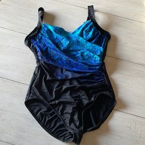 Miraclesuit Swimsuit One Piece Underwire Size 16